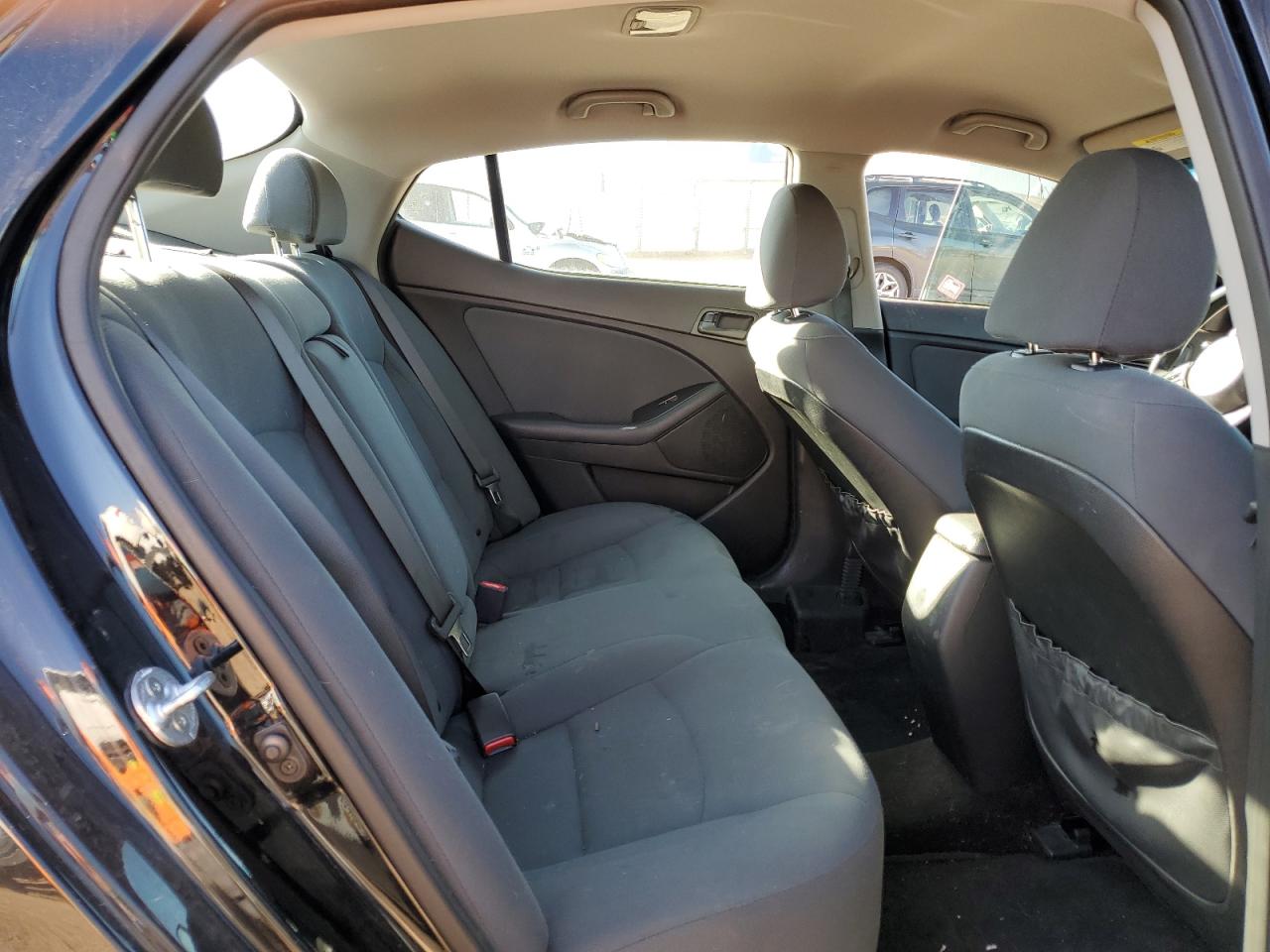 2015 Kia Optima - Image 10