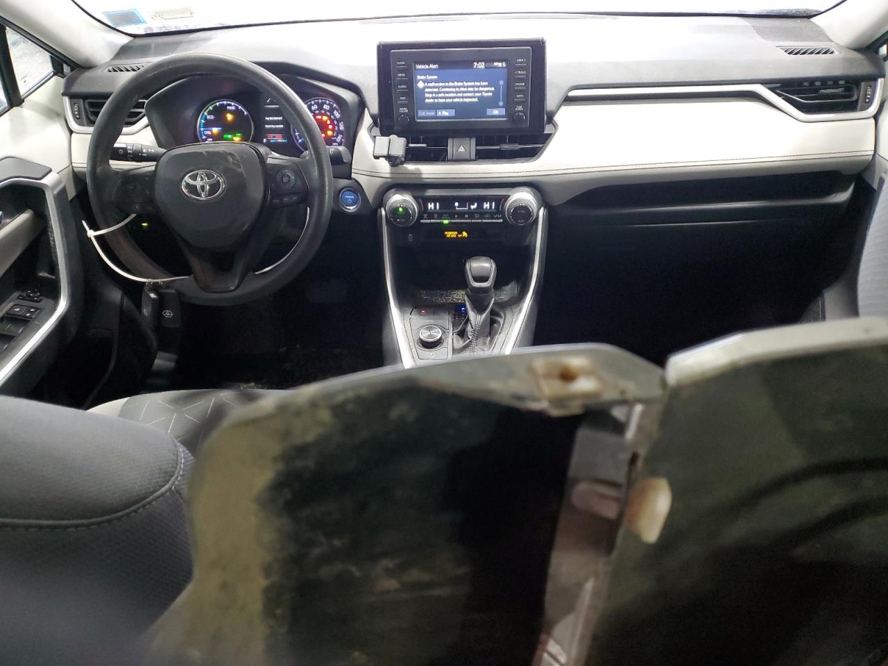 2019 Toyota RAV 4 - Image 8