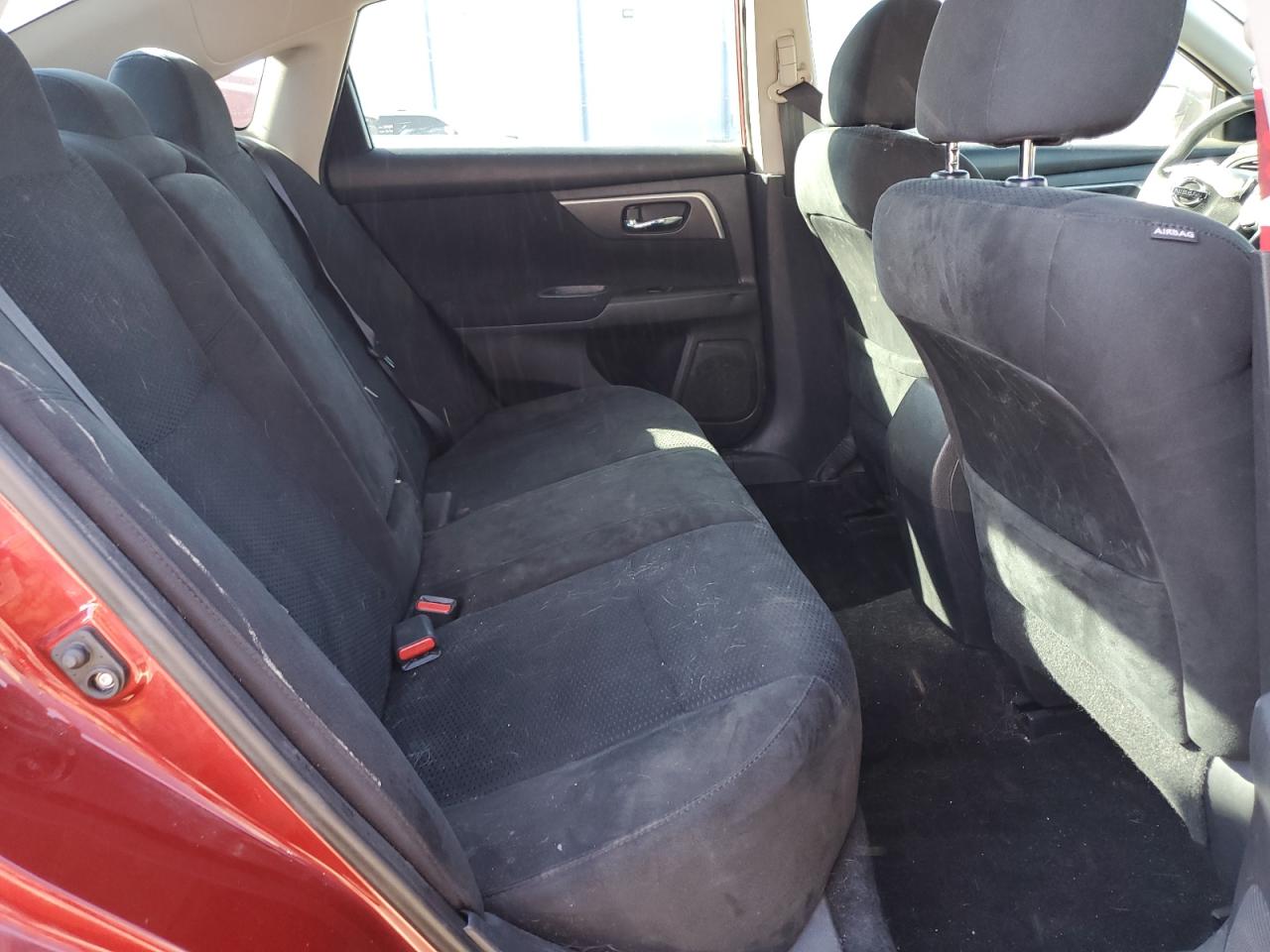 2015 Nissan Altima - Image 11