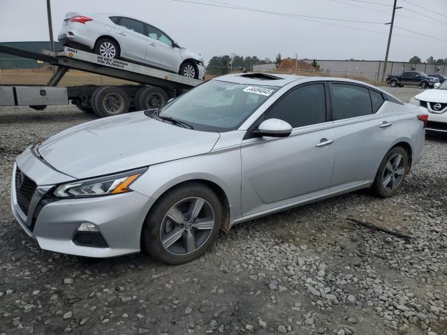 2021 Nissan Altima Sv