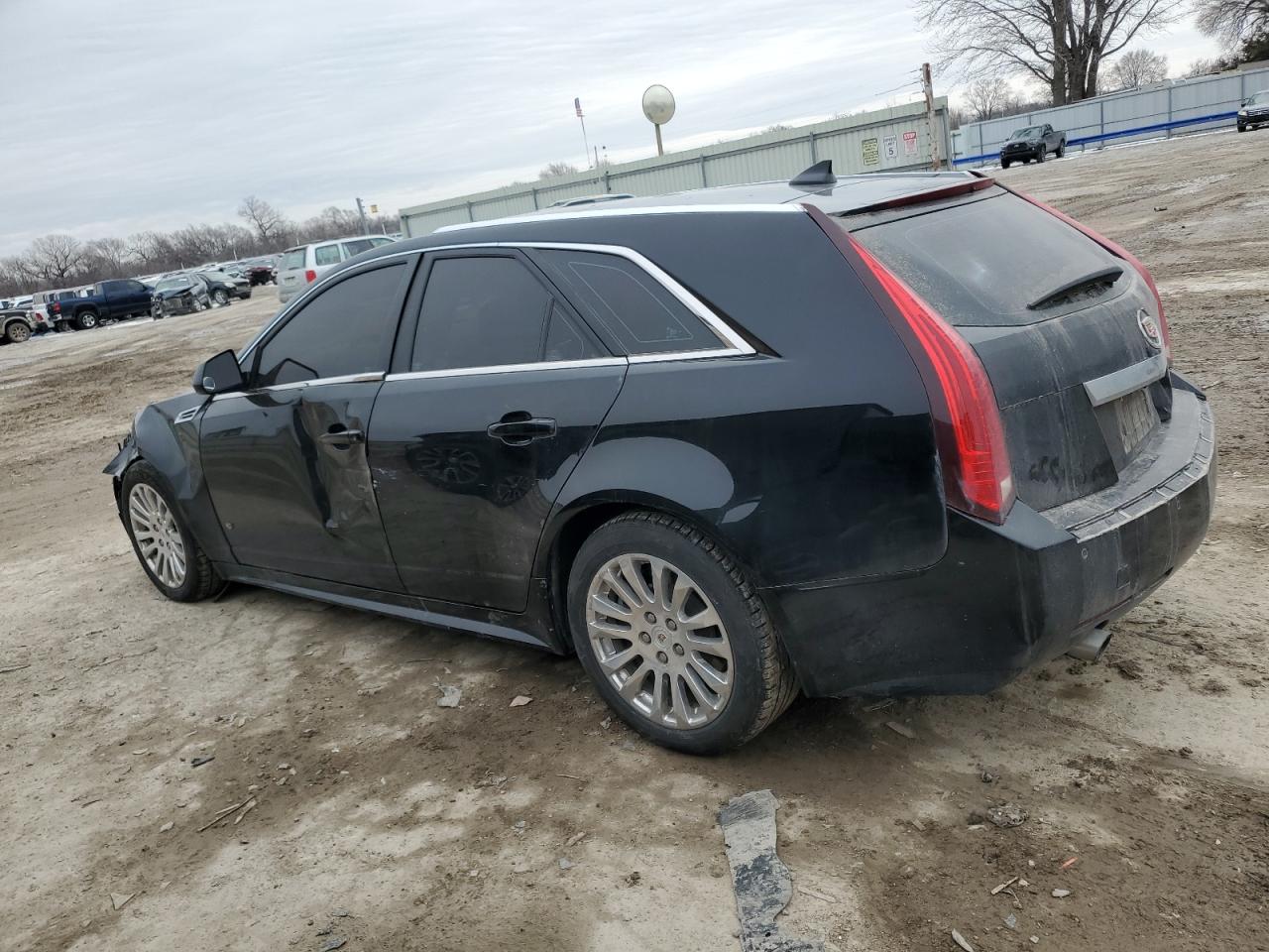 2010 Cadillac CTS - Image 2