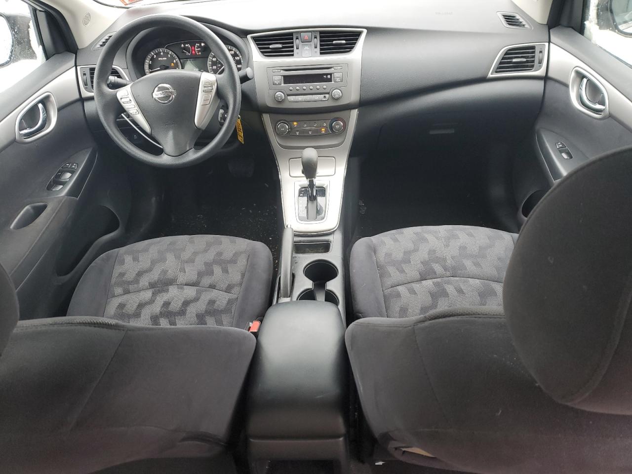 2013 Nissan Sentra - Image 8