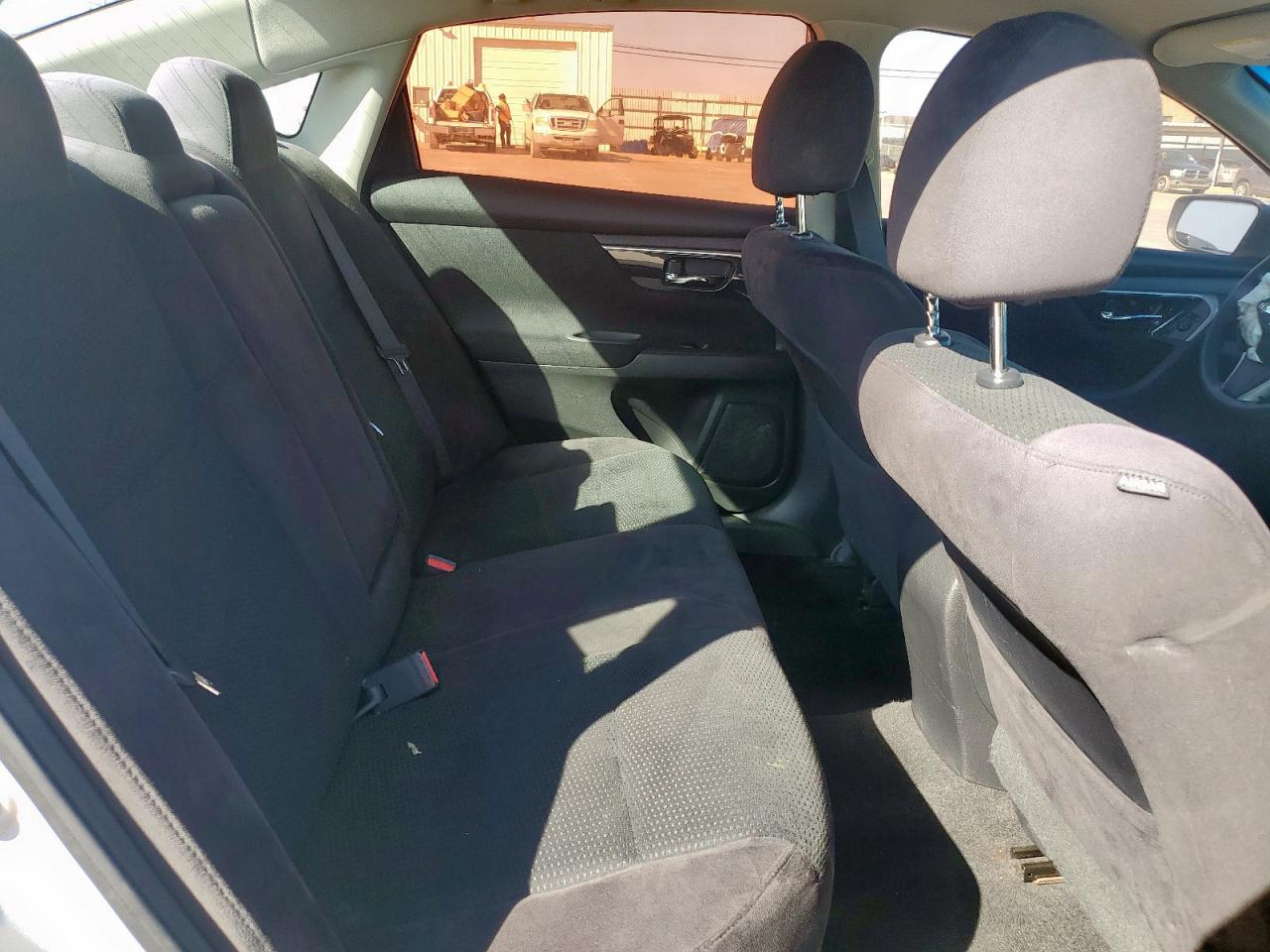 2014 Nissan Altima - Image 10