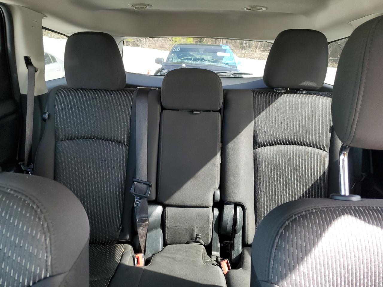 2017 Dodge Journey - Image 10