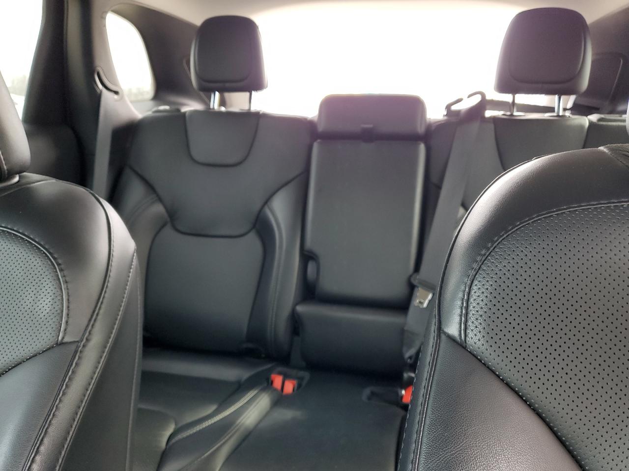 2021 Jeep Grand Cherokee - Image 10