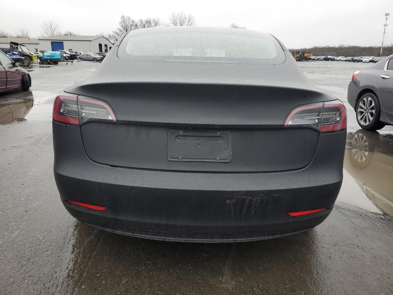 2019 Tesla Model 3 VIN: 5YJ3E1EA4KF400735 Lot: 44428525