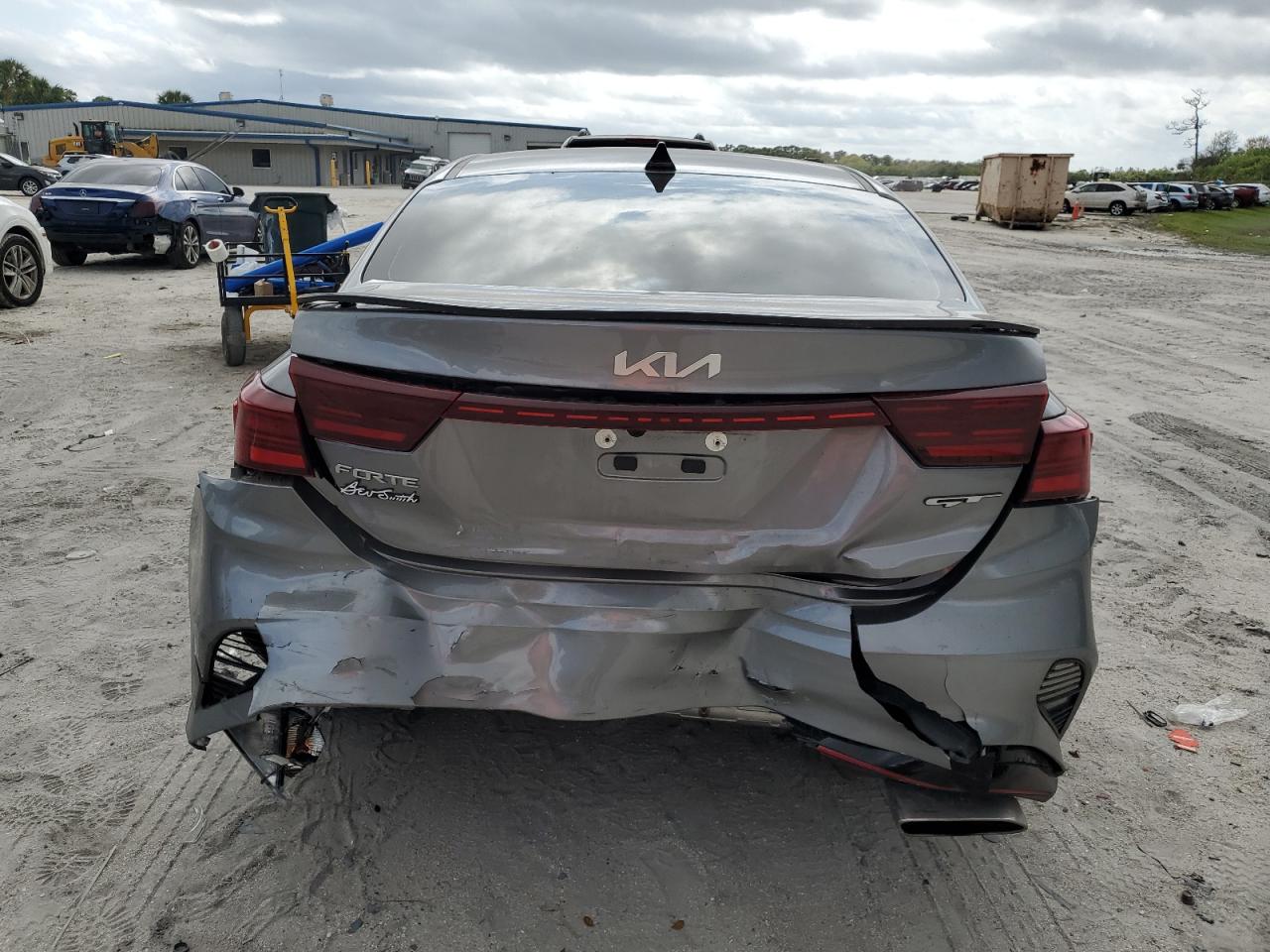 2024 Kia Forte - Image 6
