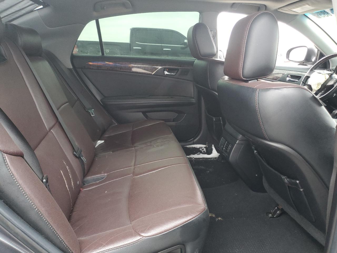 2012 Toyota Avalon - Image 10