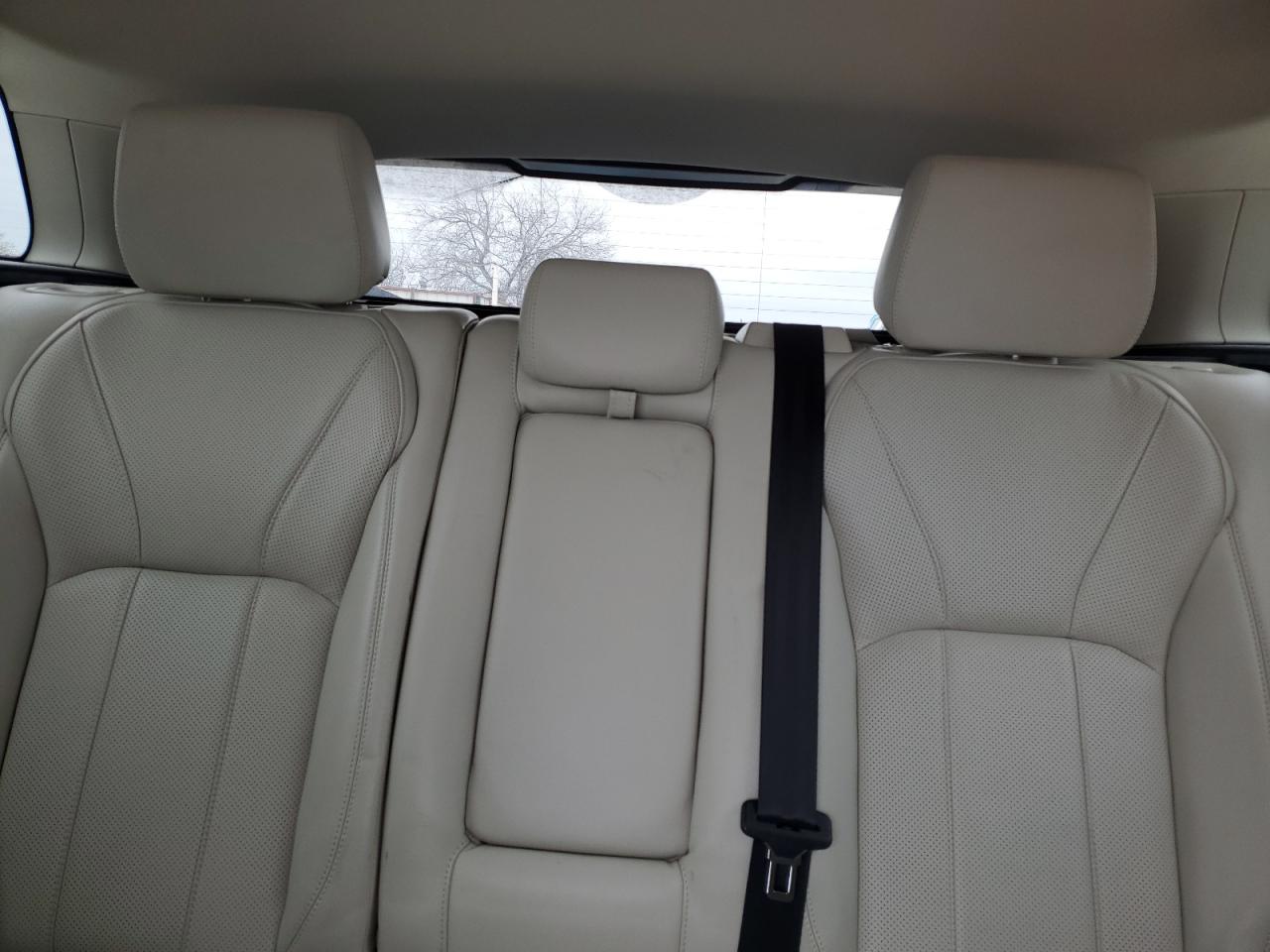 2018 Land Rover Range Rover - Image 10
