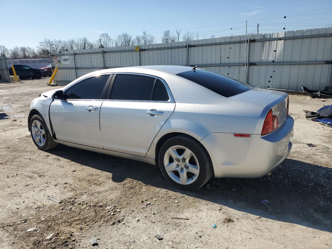 2009 Chevrolet Malibu - Image 2