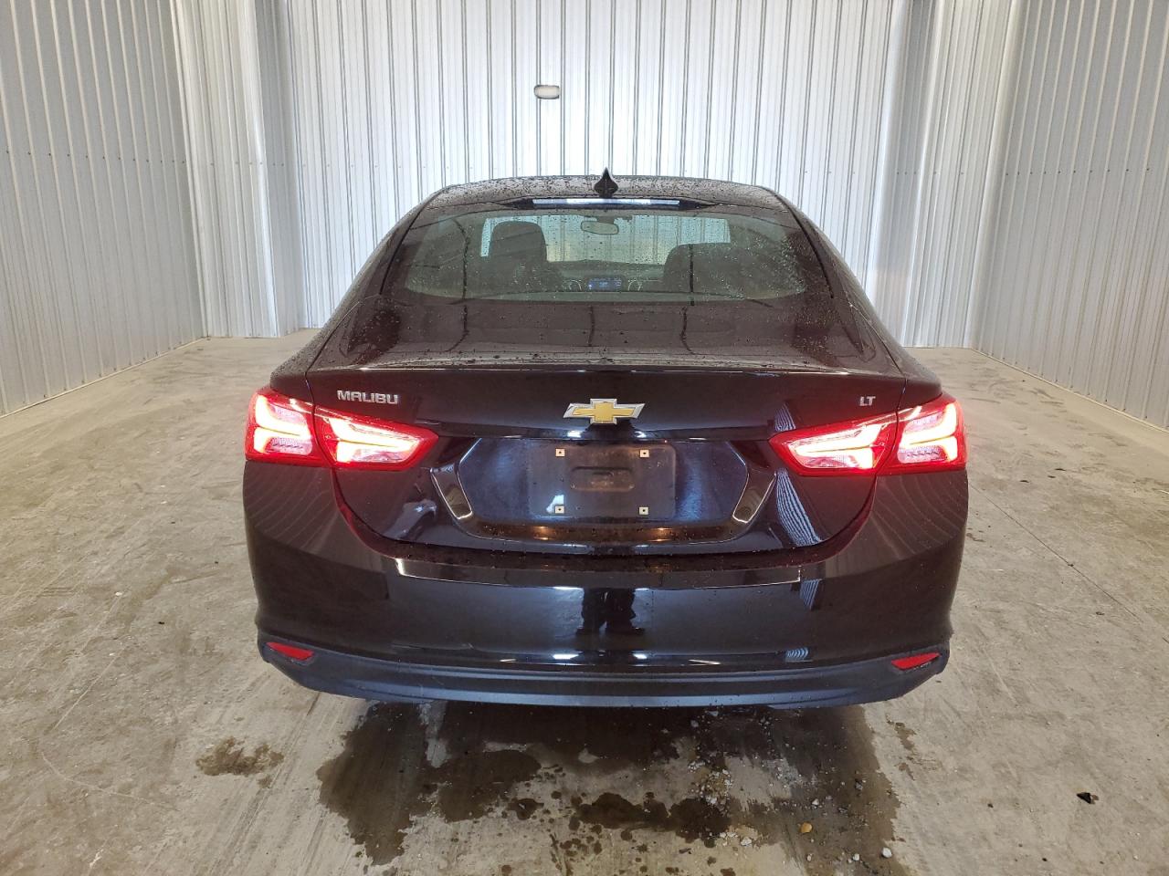2022 Chevrolet Malibu - Image 6