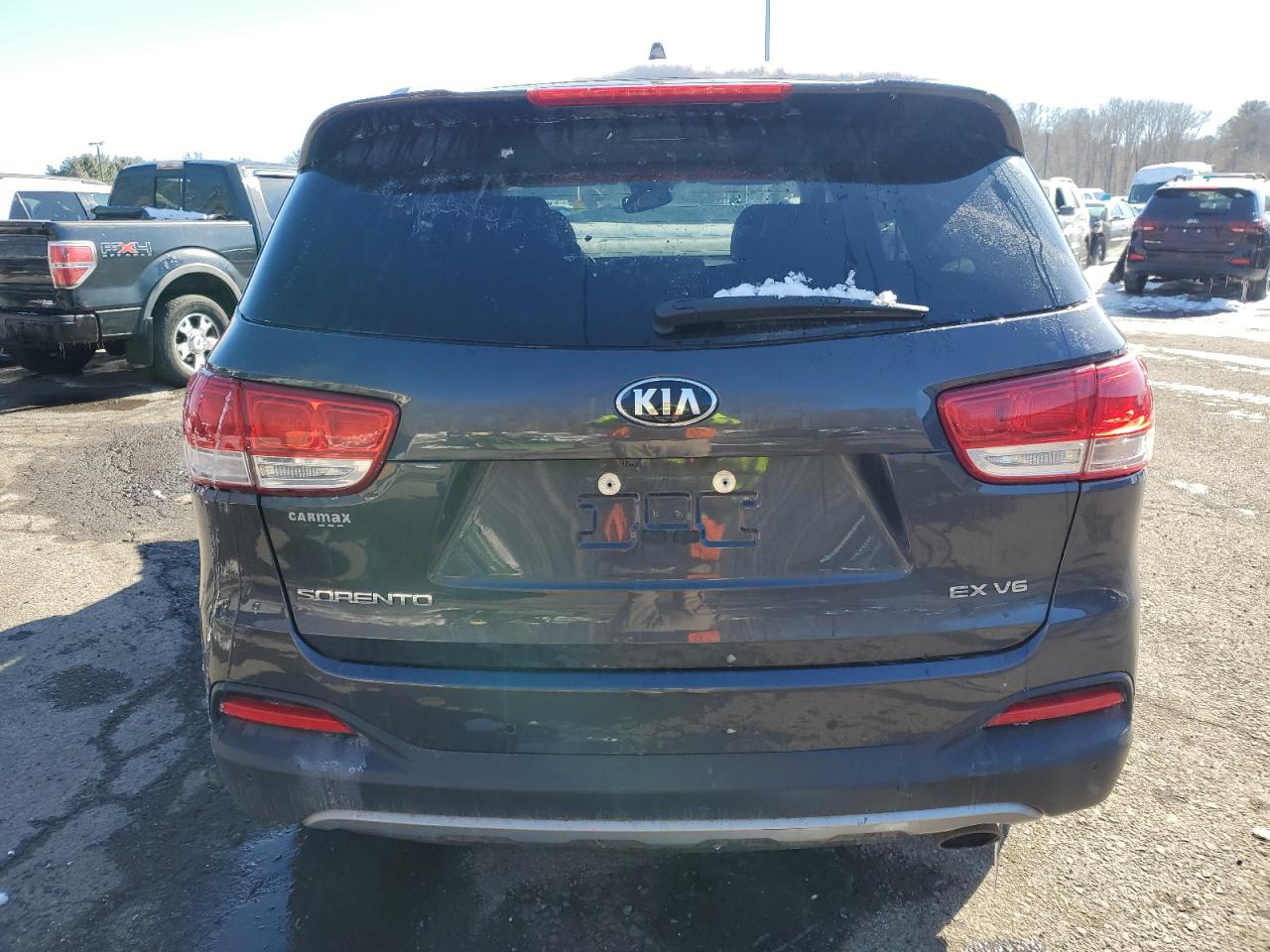 2018 Kia Sorento - Image 6