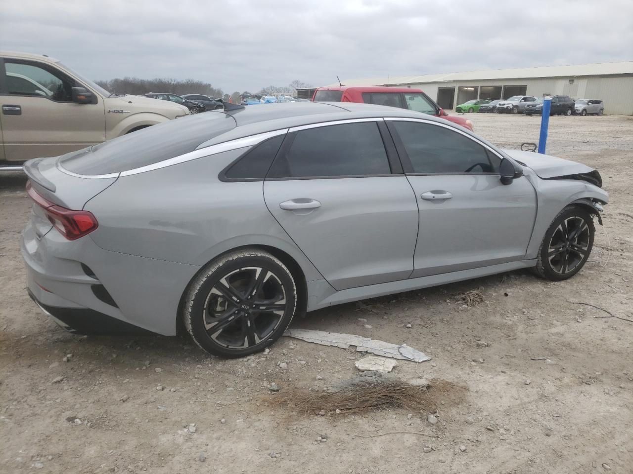 2021 Kia K5 - Image 3