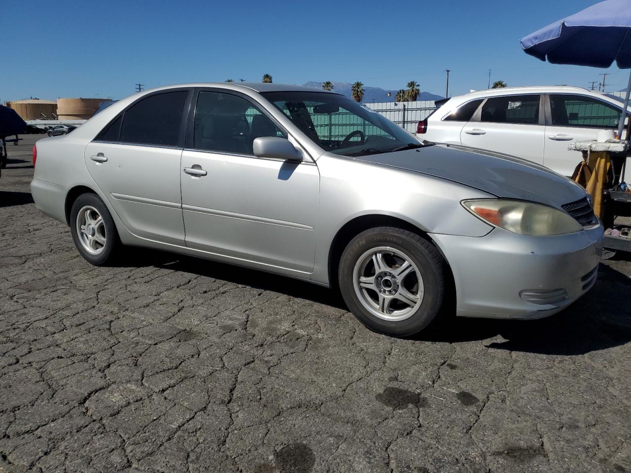 2004 Toyota Camry - Image 4