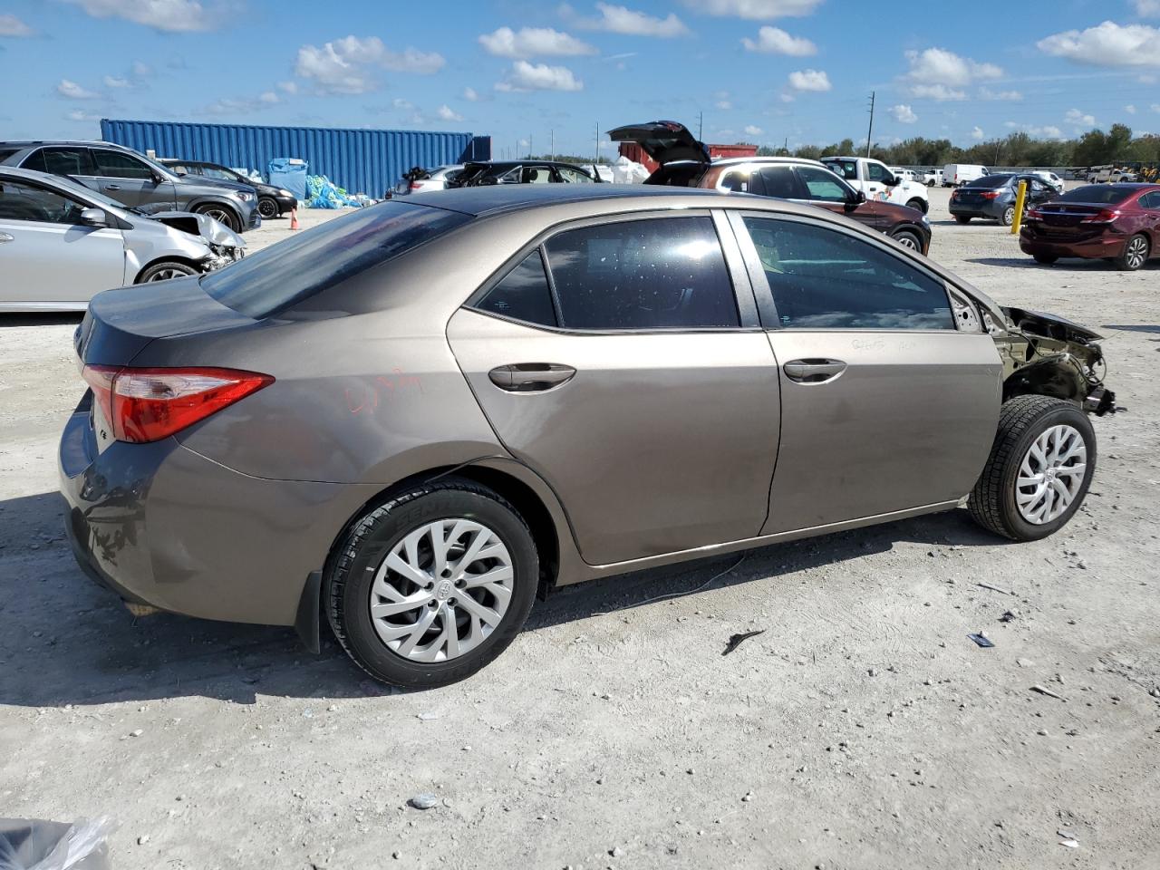 2018 Toyota Corolla - Image 3
