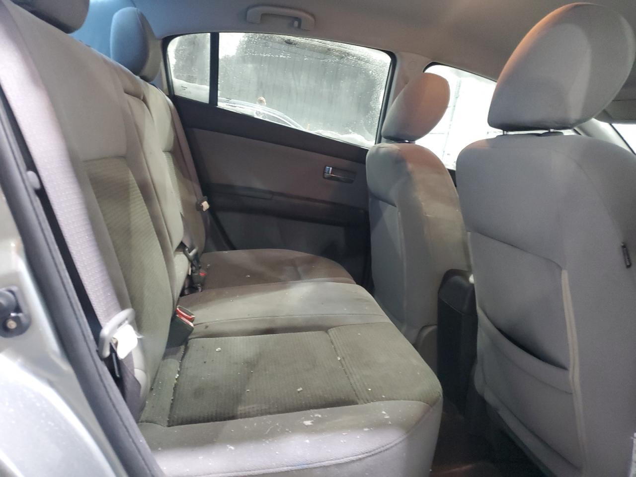 2012 Nissan Sentra - Image 10