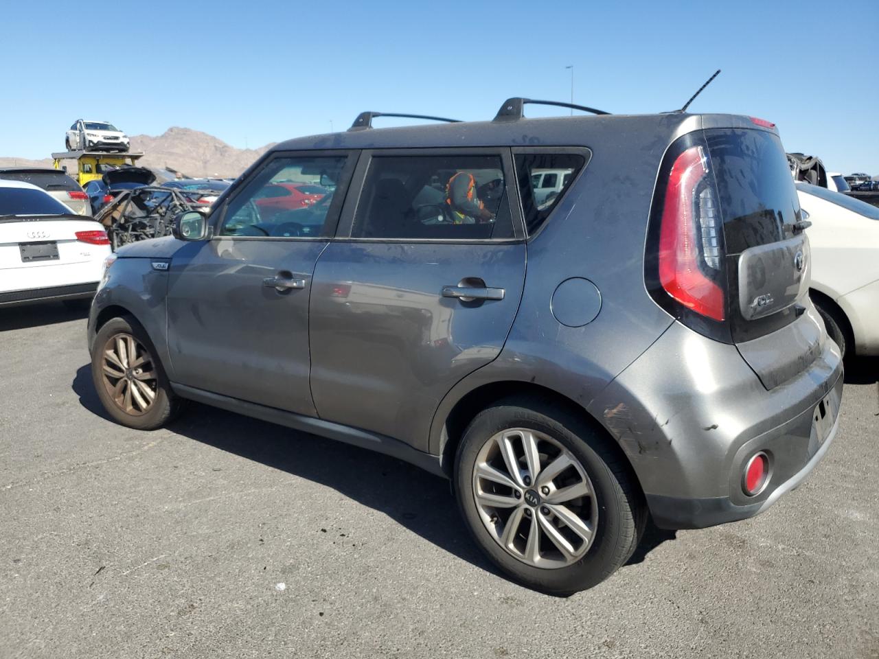 2018 Kia Soul - Image 2