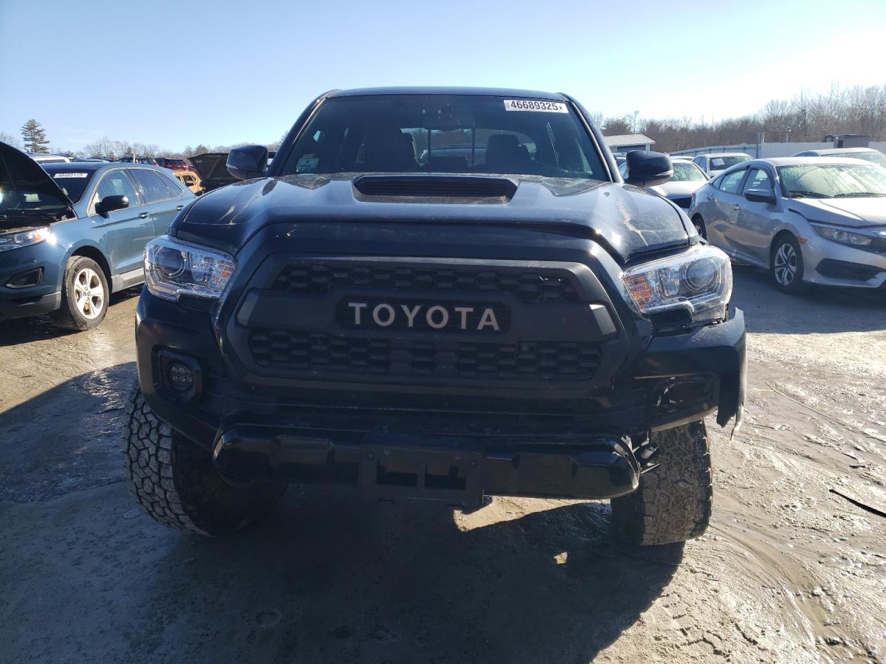 2017 Toyota Tacoma - Image 5