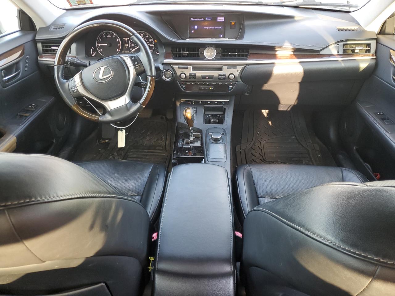 2013 Lexus ES - Image 8