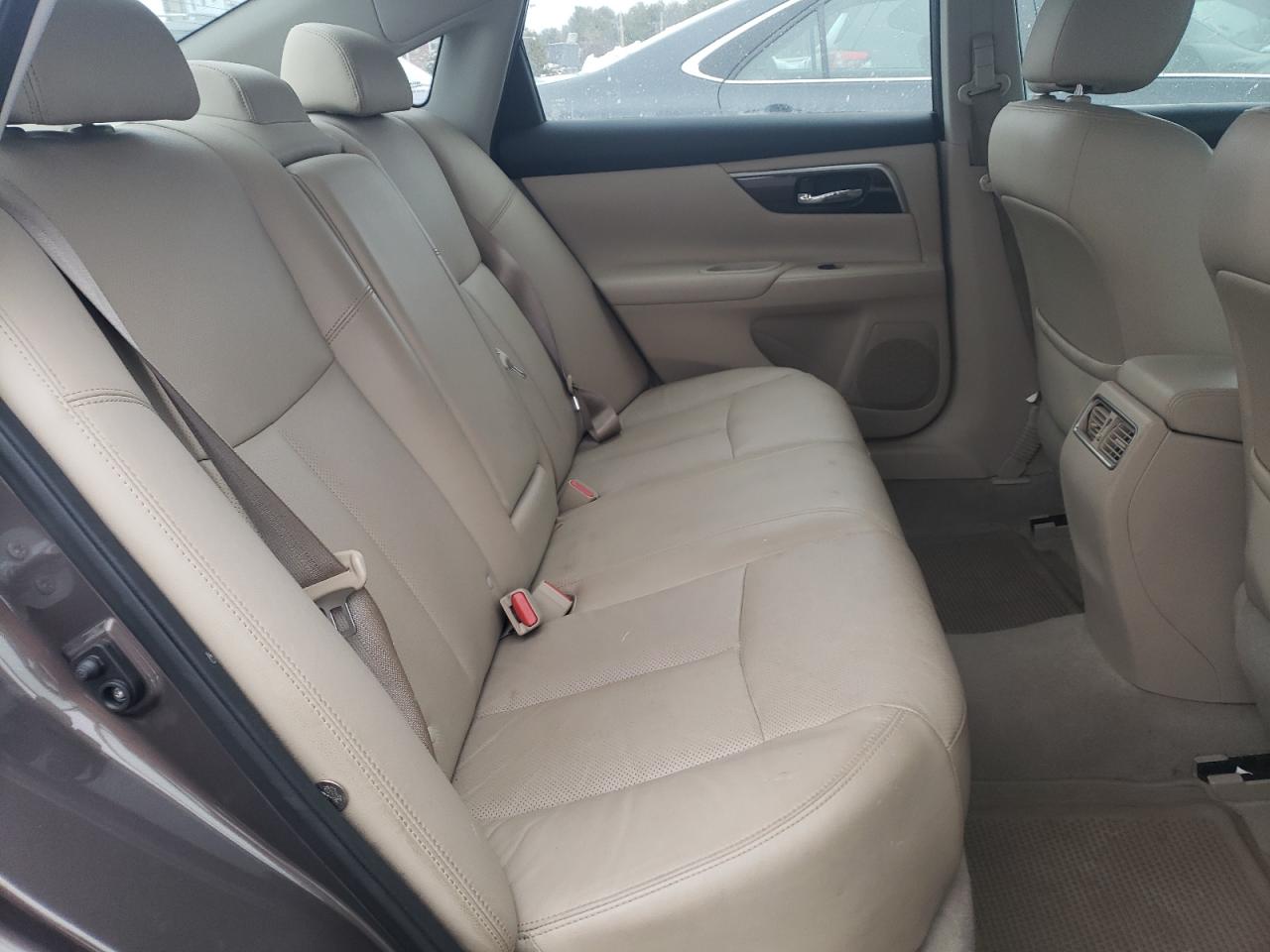 2014 Nissan Altima - Image 10