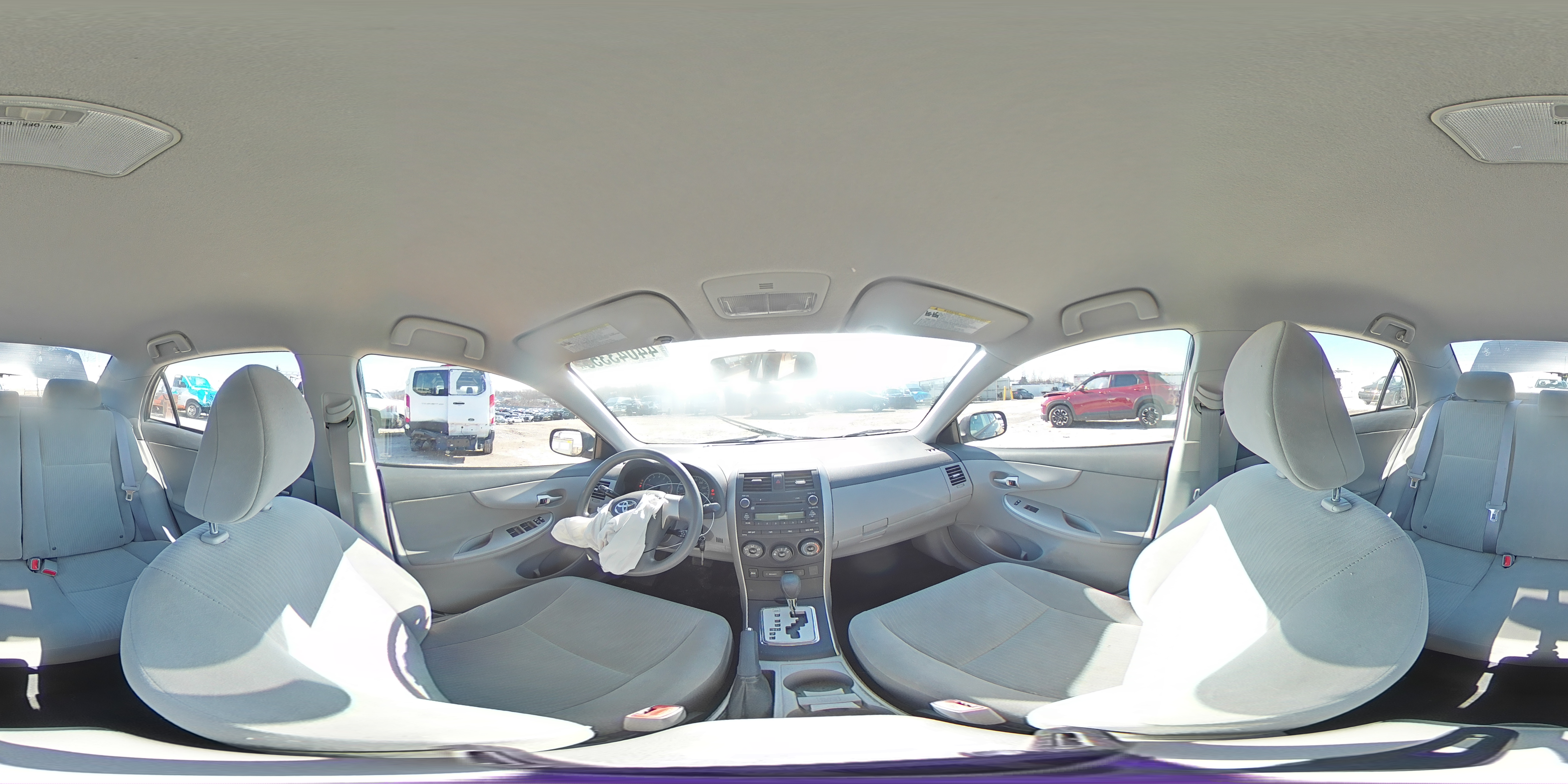 2010 Toyota Corolla - Image 12