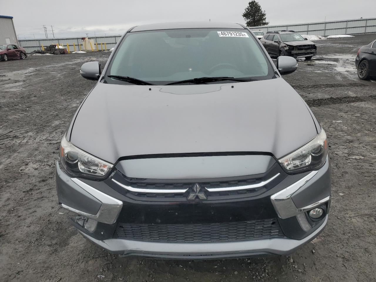 2018 Mitsubishi Outlander - Image 5