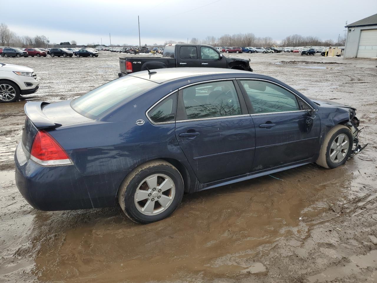 2009 Chevrolet Impala - Image 3