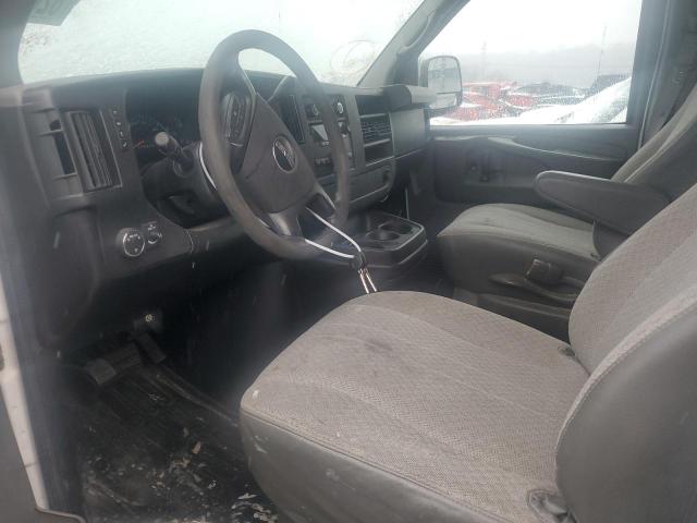 Фургоны GMC SAVANA 2013 Белый