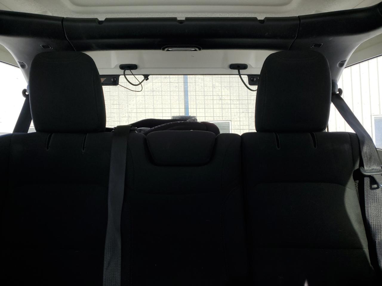 2018 Jeep Wrangler - Image 10