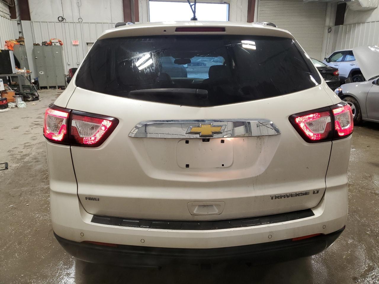 2015 Chevrolet Traverse - Image 6