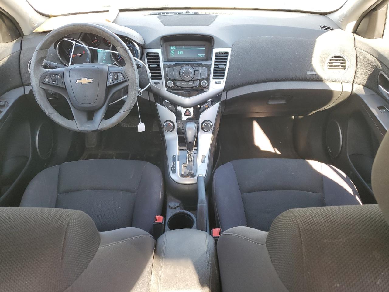 2015 Chevrolet Cruze - Image 8
