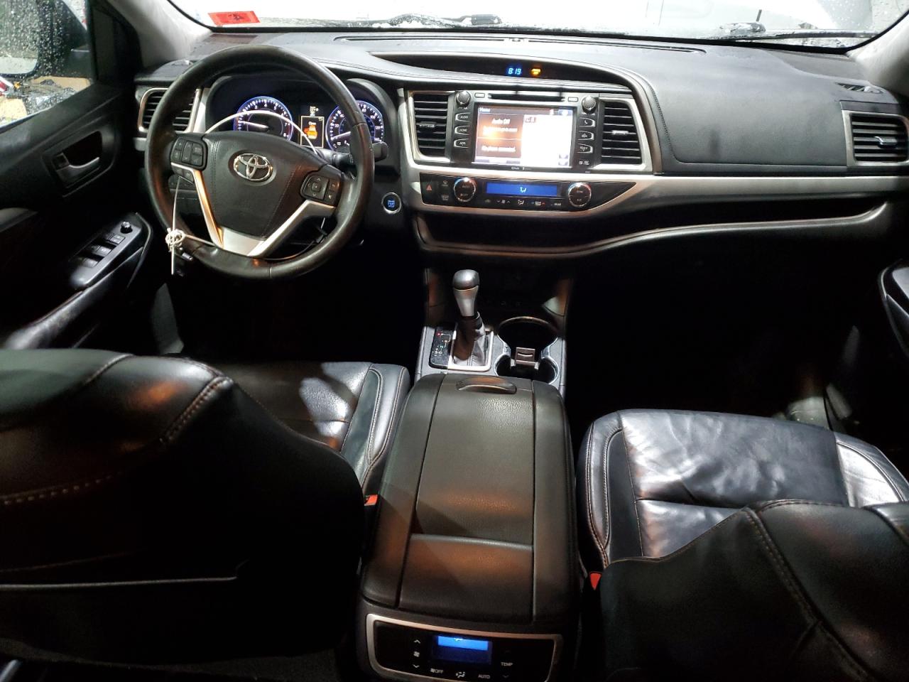 2015 Toyota Highlander - Image 8