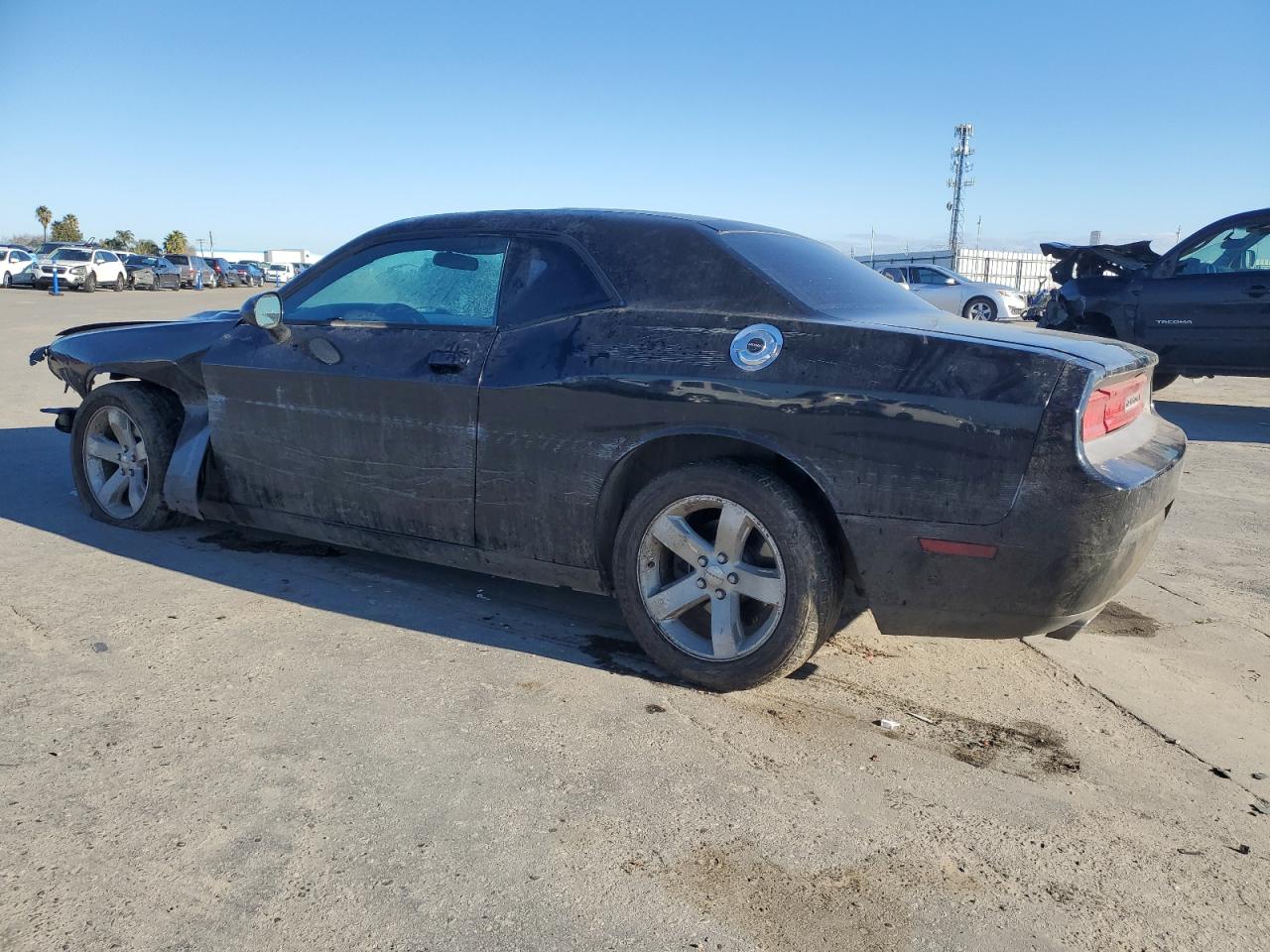 2014 Dodge Challenger - Image 2