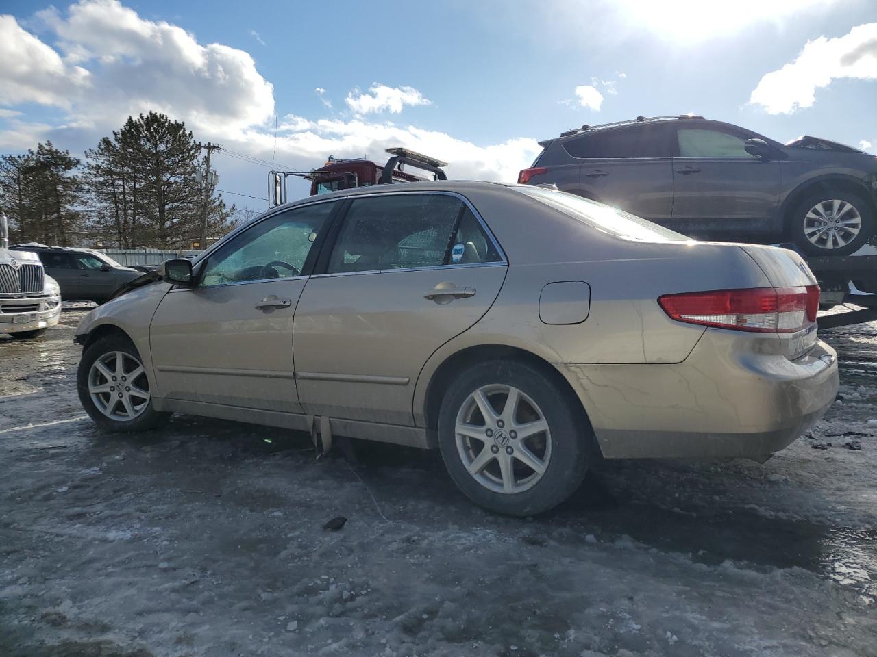 2004 Honda Accord - Image 2