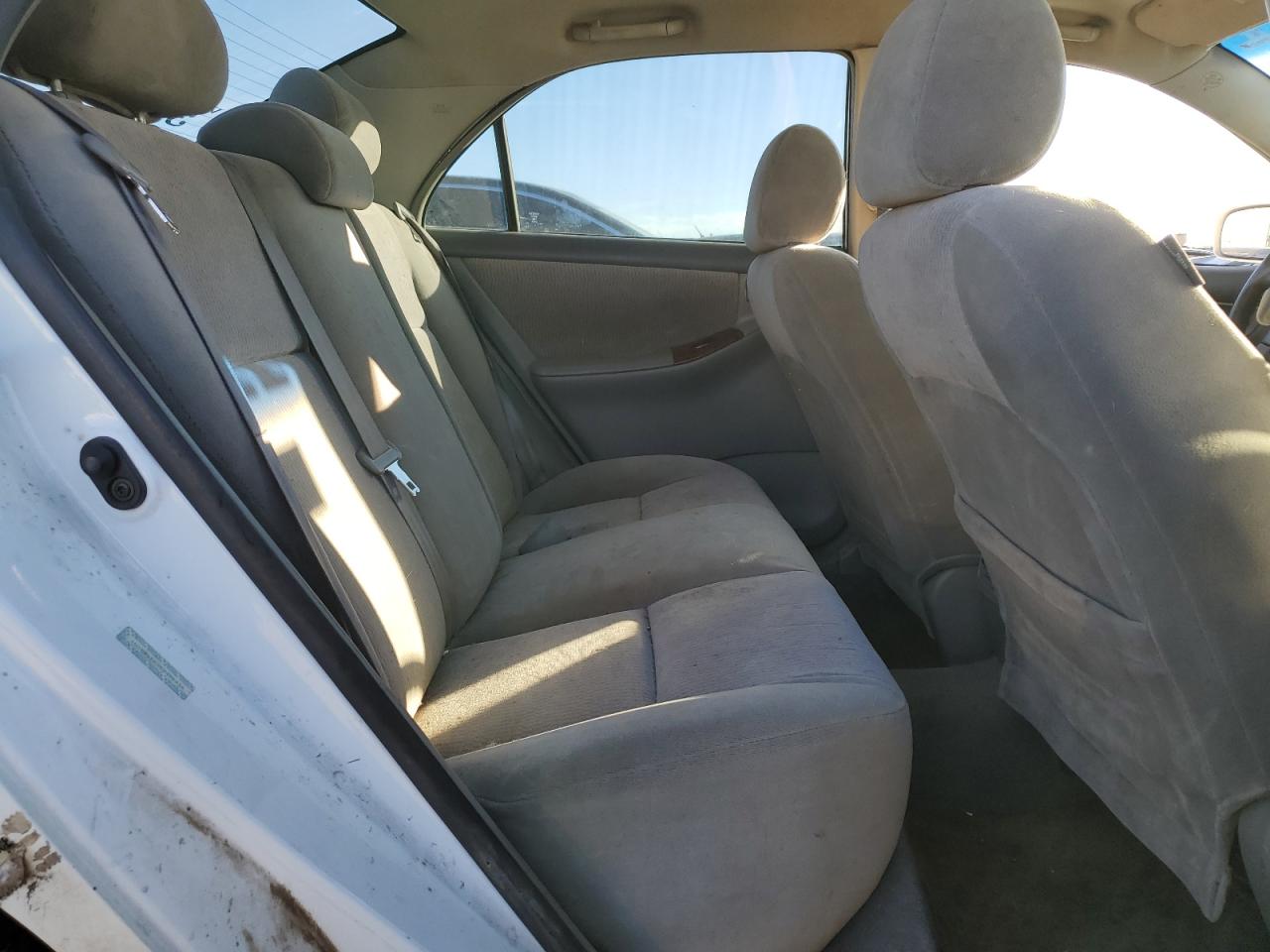 2005 Toyota Corolla - Image 10