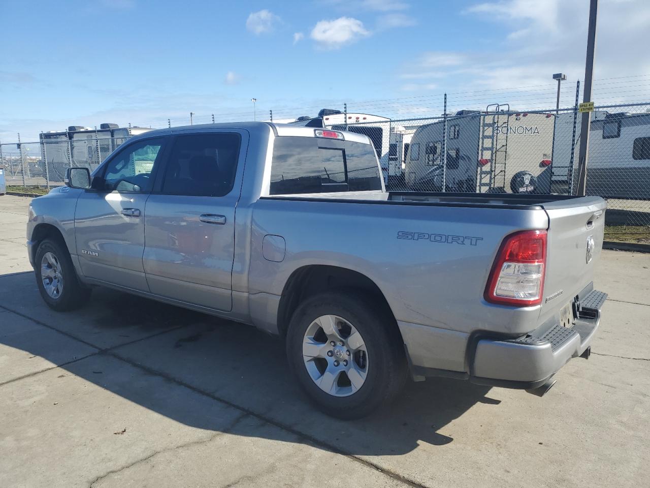 2022 RAM 1500 - Image 2