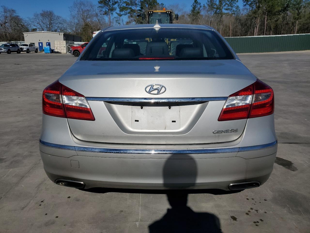 2013 Hyundai Genesis - Image 6