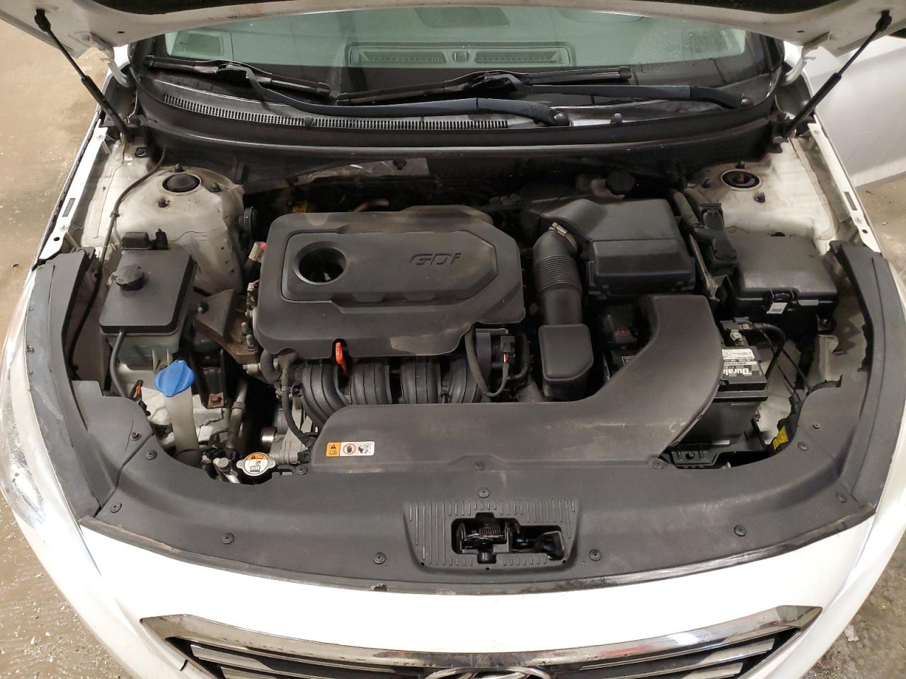 2015 Hyundai Sonata - Image 11
