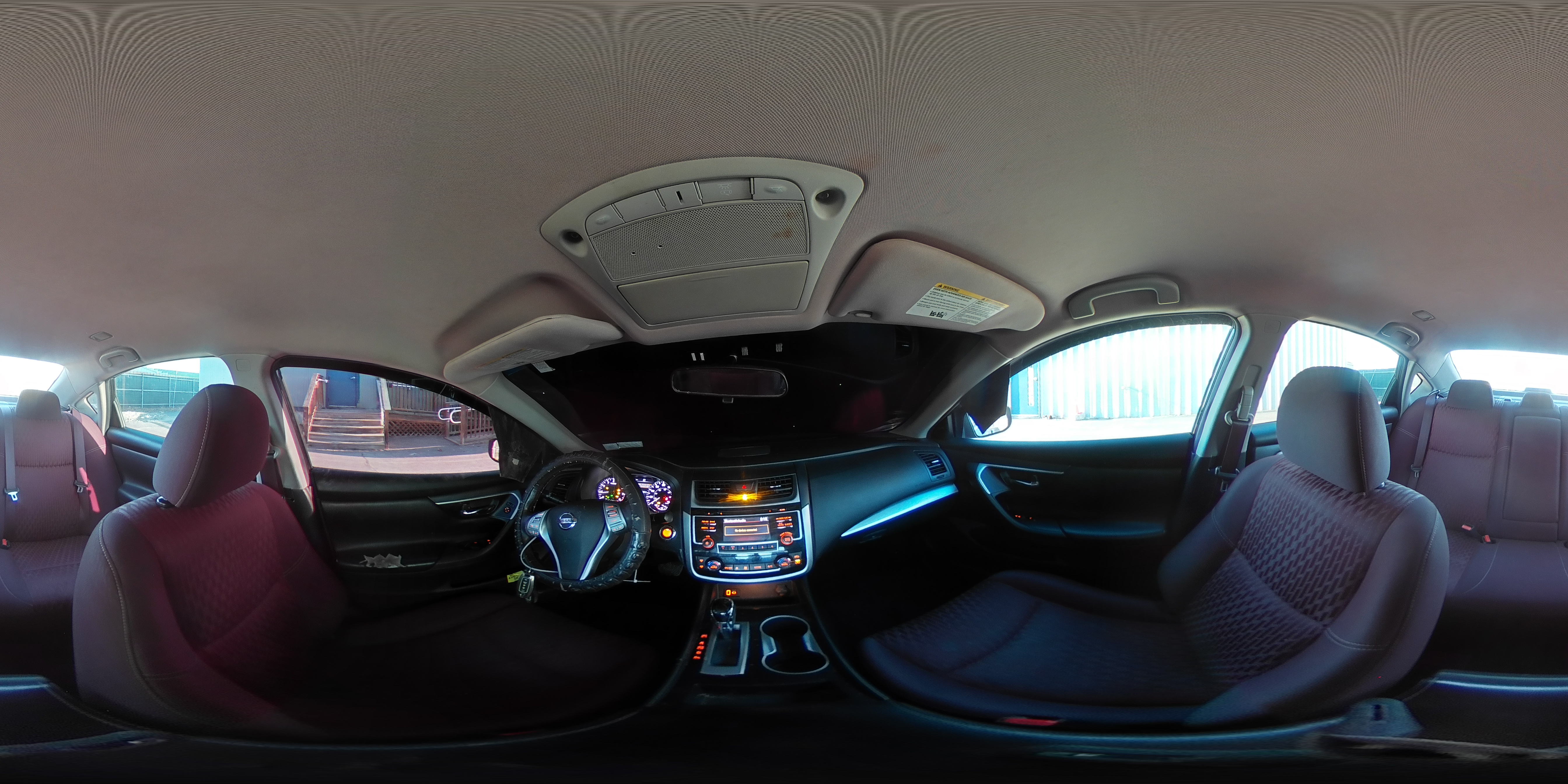 2018 Nissan Altima - Image 15