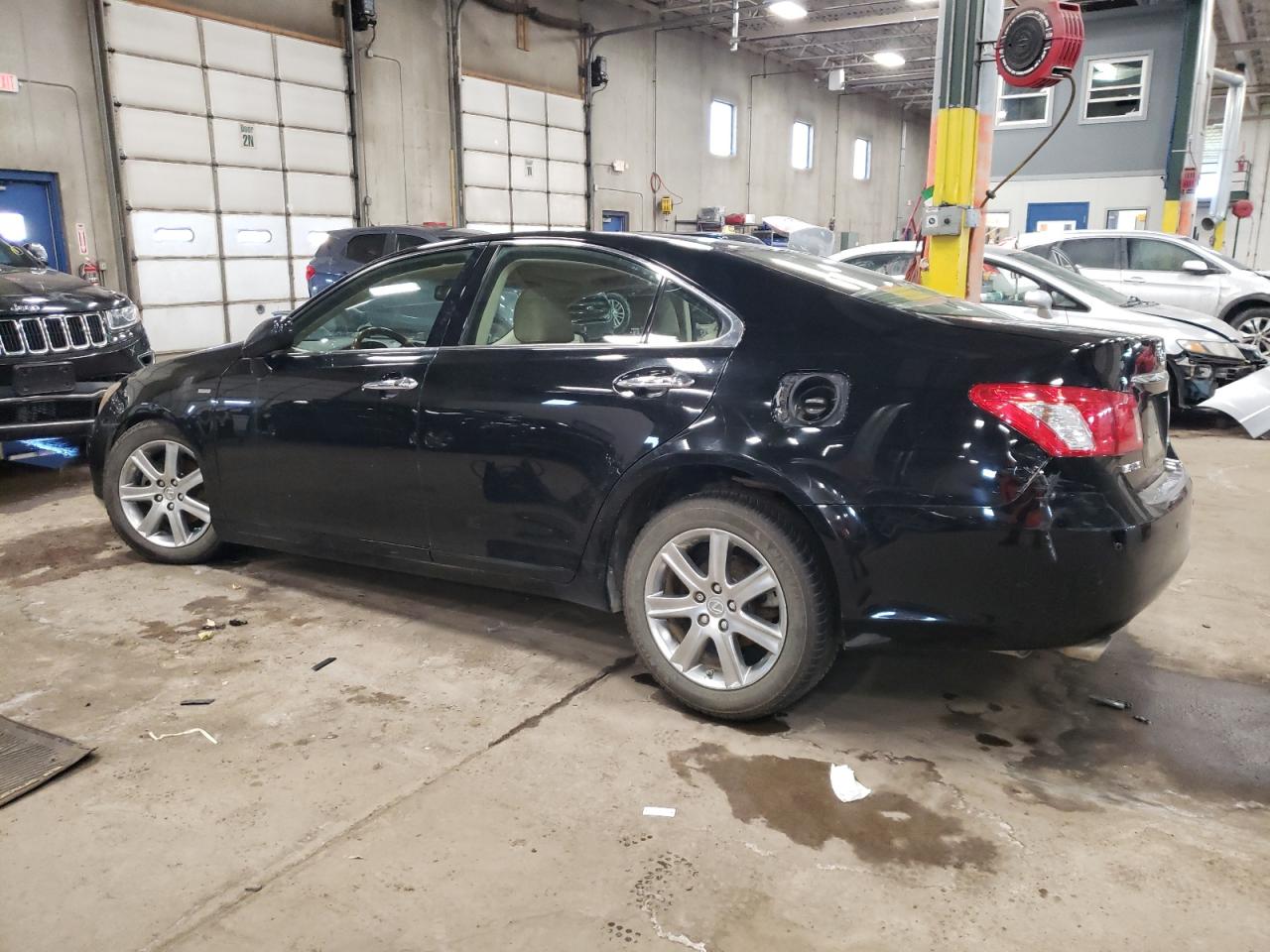 2008 Lexus ES - Image 2