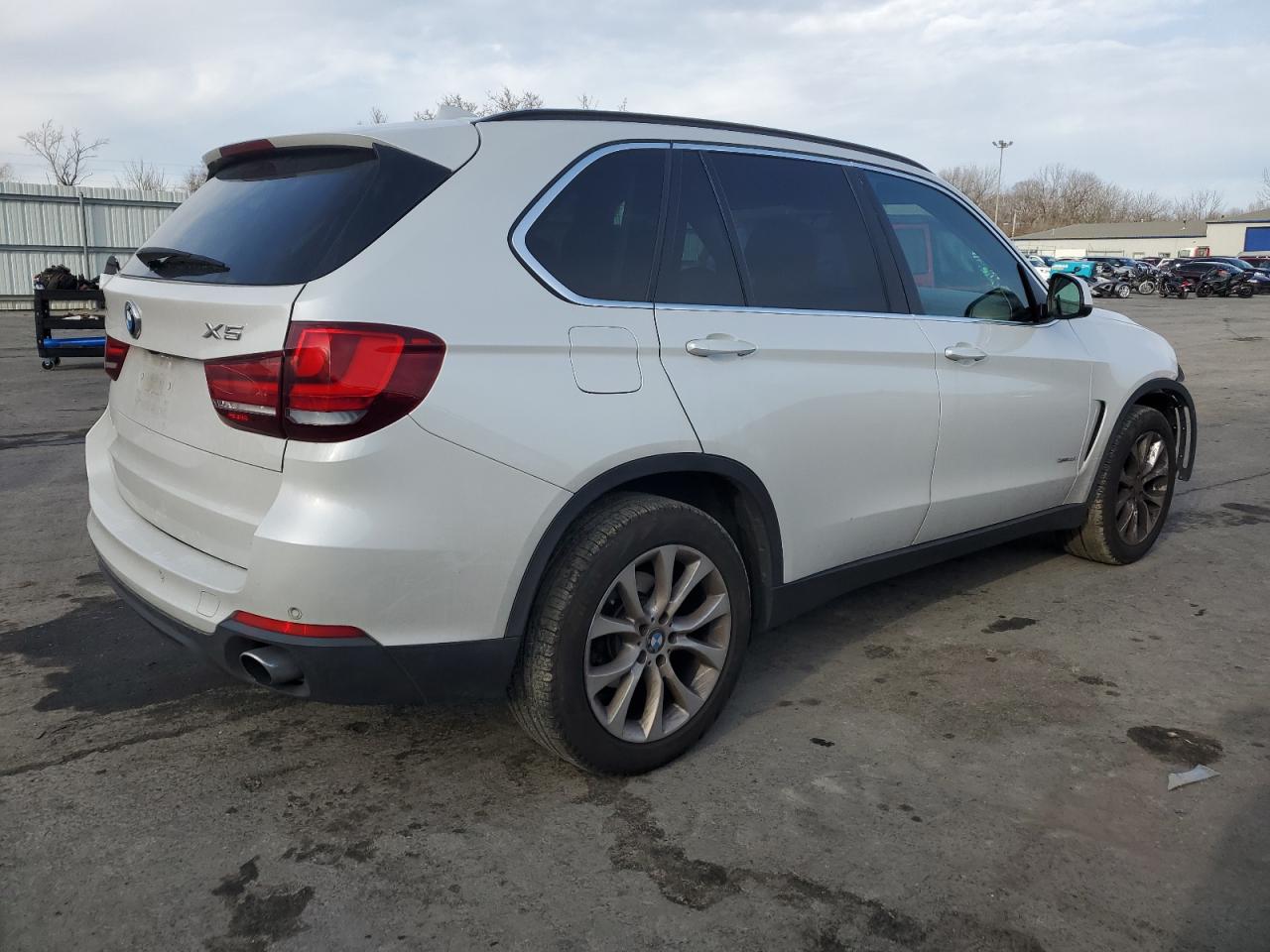 2016 BMW X5 - Image 3