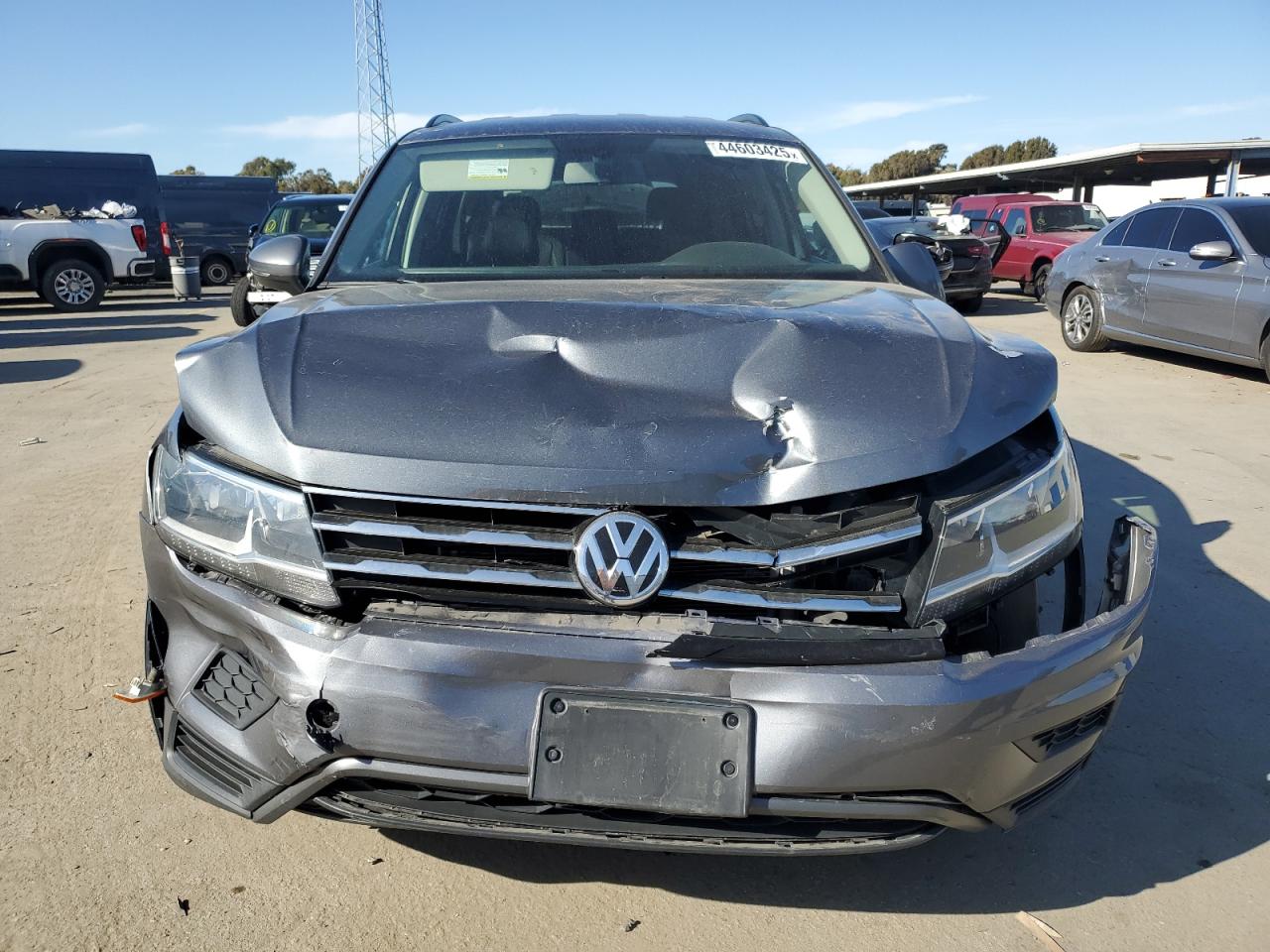 2020 Volkswagen Tiguan - Image 5
