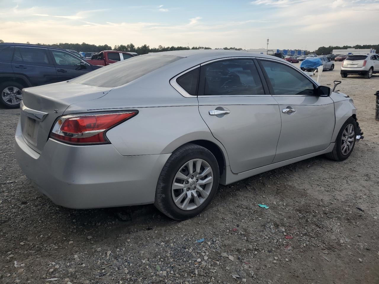2014 Nissan Altima - Image 3