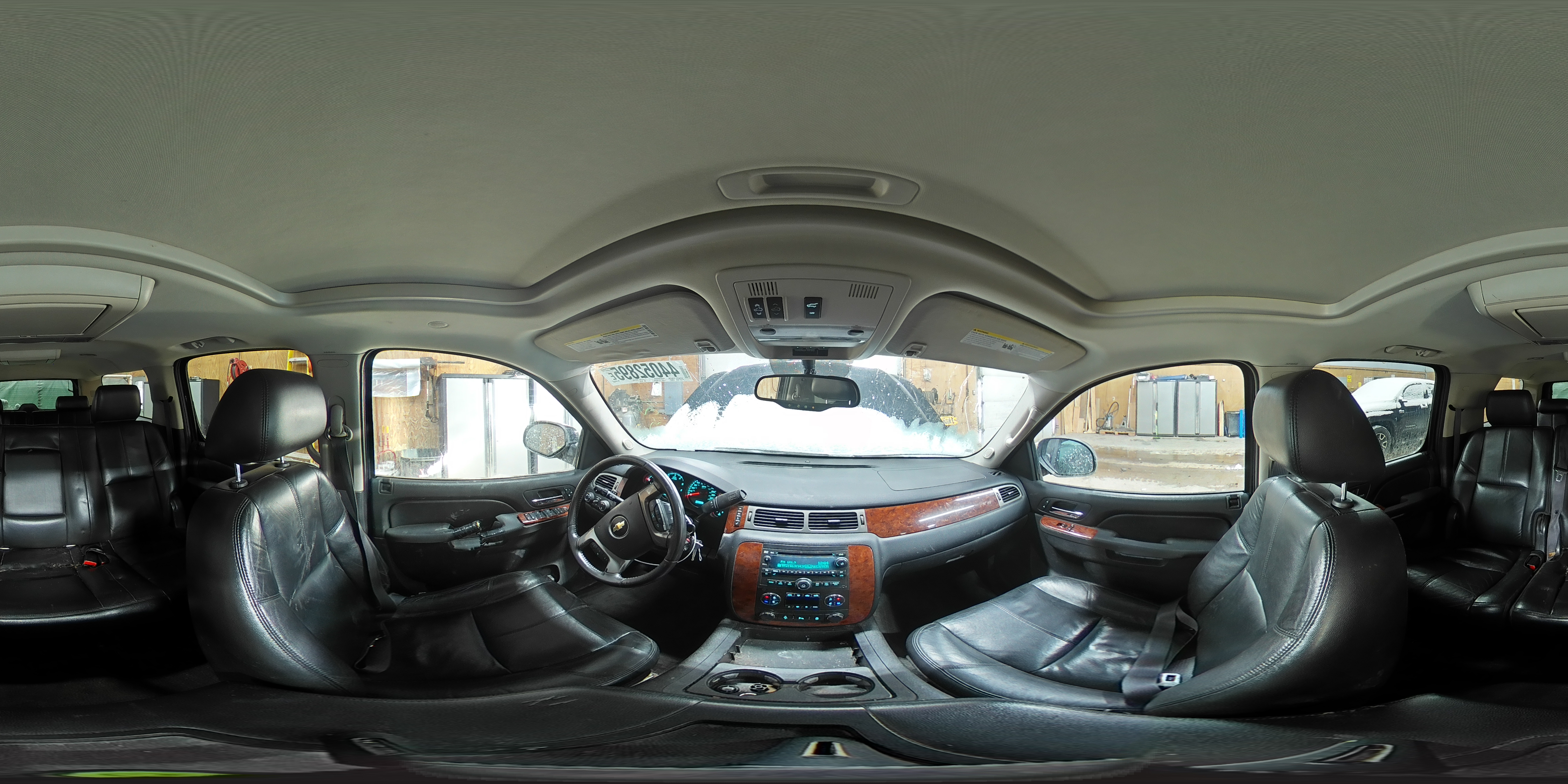 2012 Chevrolet Suburban - Image 15
