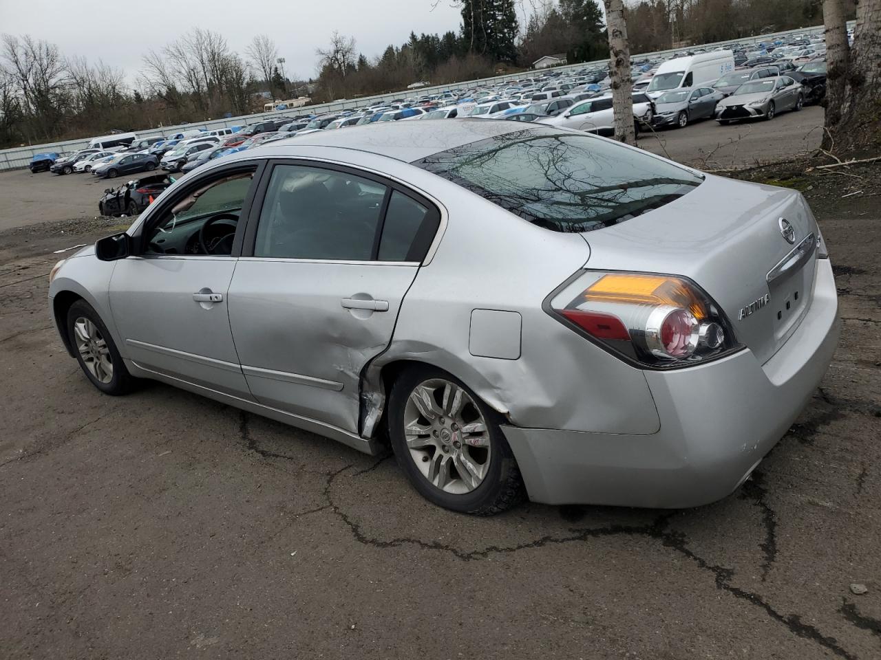 2012 Nissan Altima - Image 2