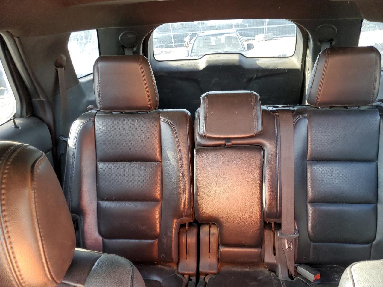 2011 Ford Explorer - Image 10