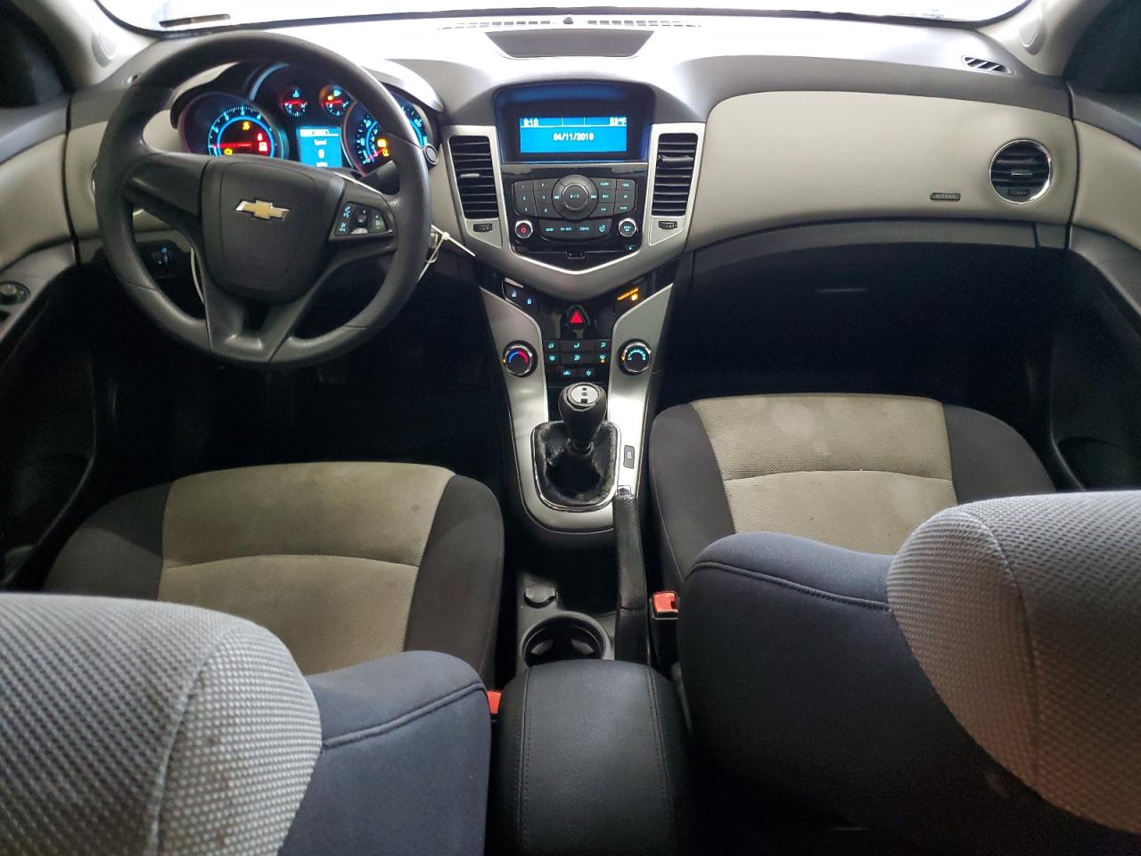 2013 Chevrolet Cruze - Image 8
