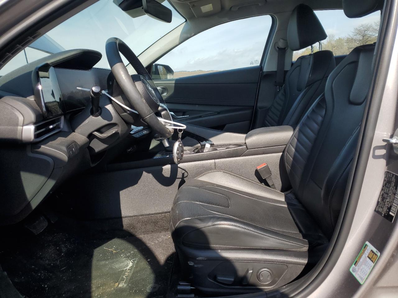 2024 Hyundai Elantra - Image 7