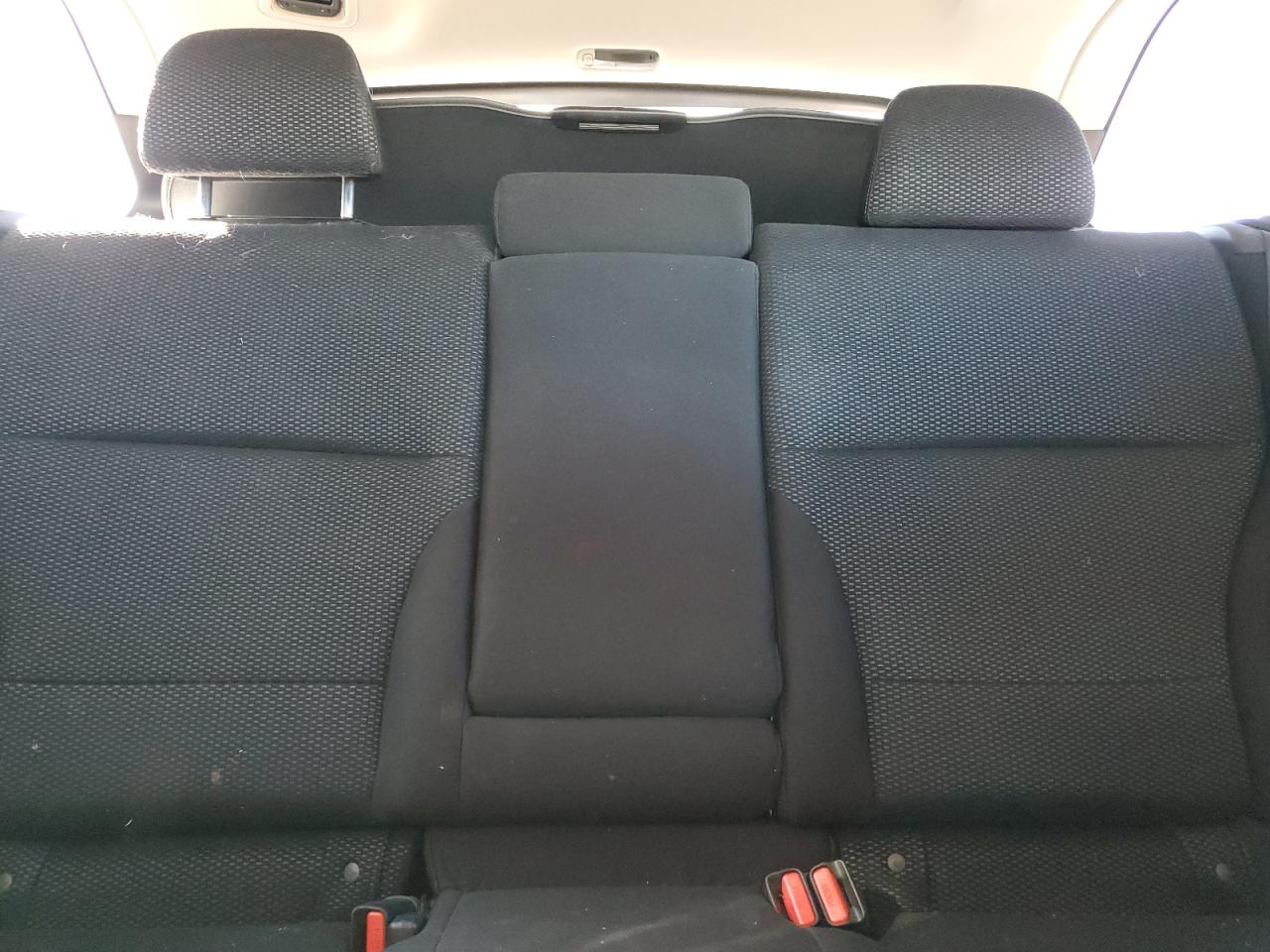 2017 Subaru Outback - Image 10