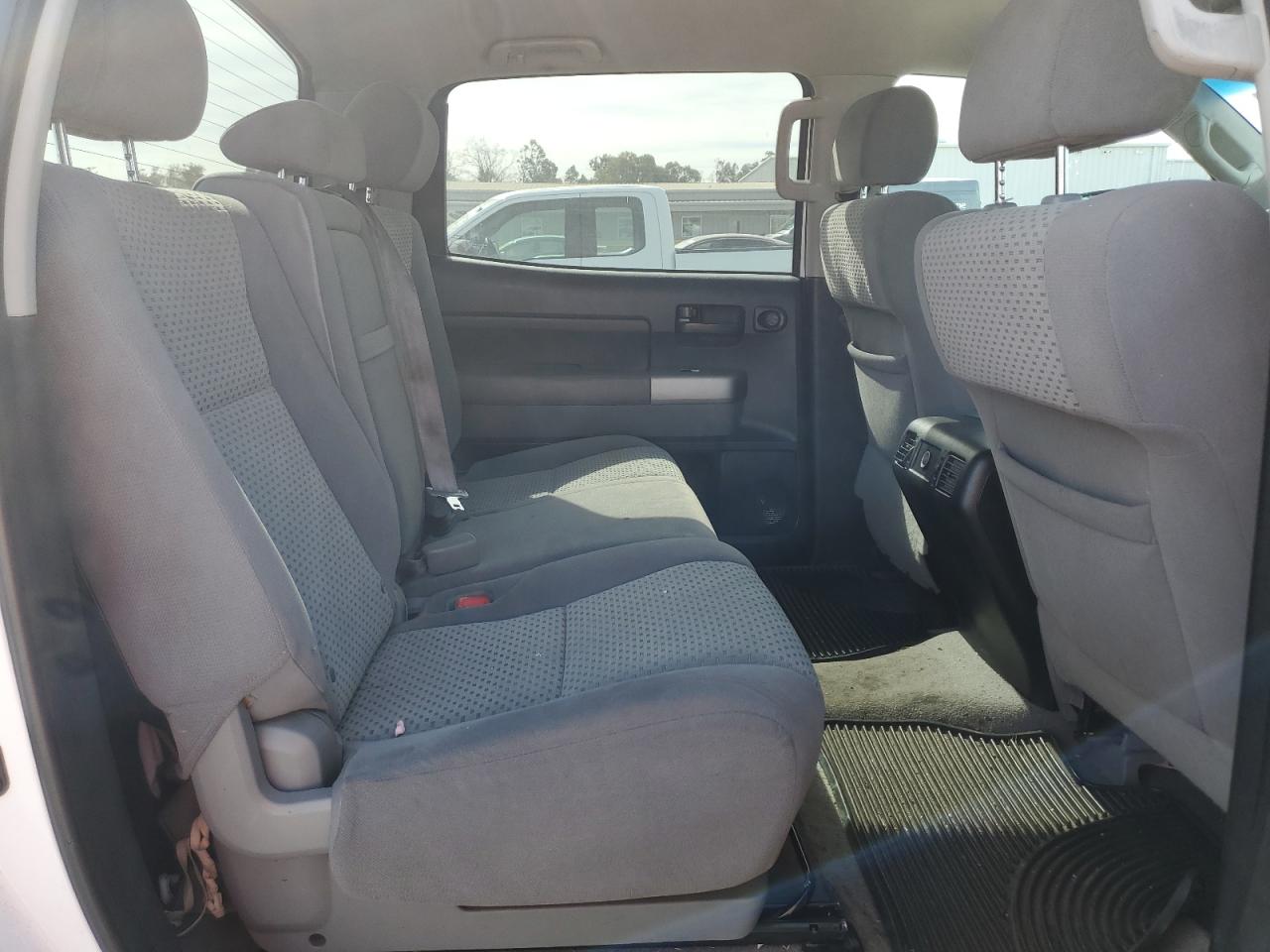 2008 Toyota Tundra - Image 10